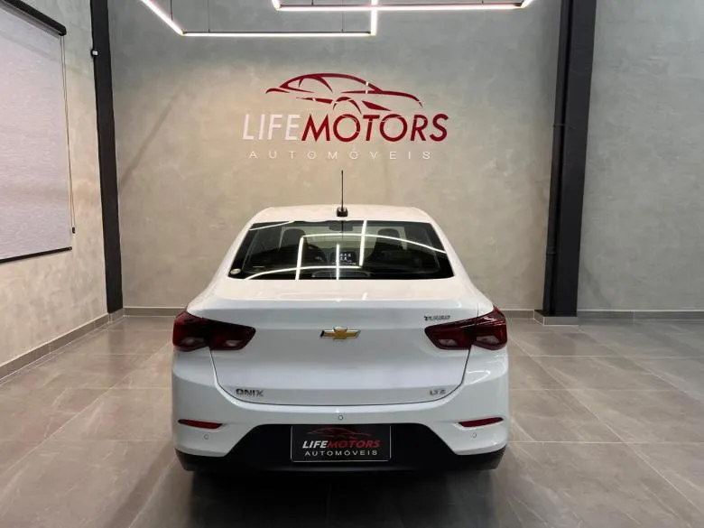 GM - Chevrolet - CHEVROLET/ONIX SEDAN LTZ 1.0 TB