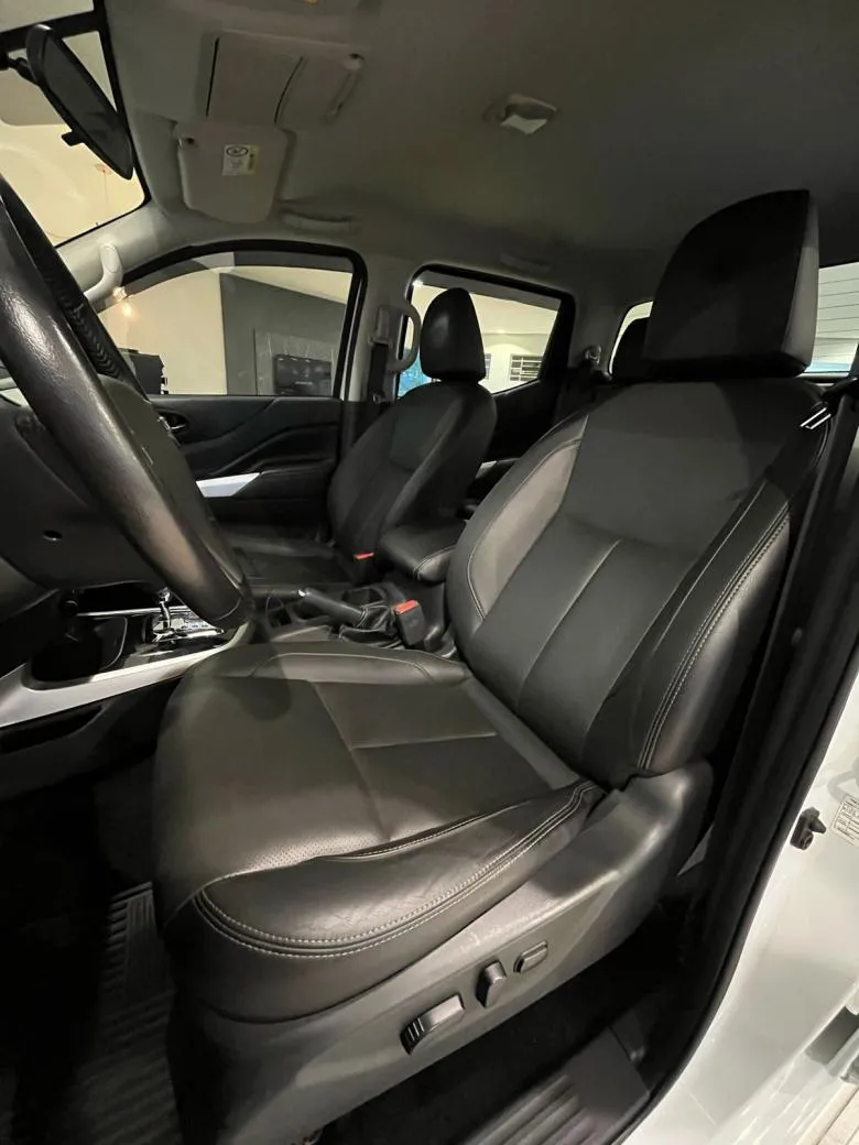 Nissan - NISSAN/FRONTIER XE CD 4X4 2.3 TB 
