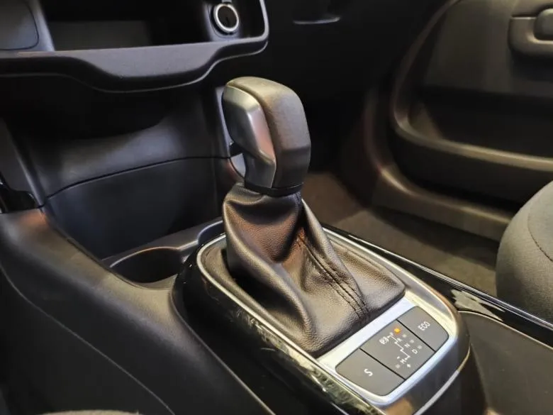 CitroËn - CITROEN/C4 CACTUS FEEL 1.6 AT