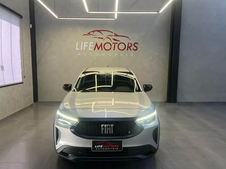 Fiat - FIAT/FASTBACK 1.0 200 TURBO AT