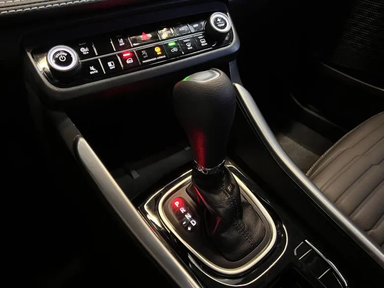 Fiat - FIAT/FASTBACK AUDACE 1.0 200T