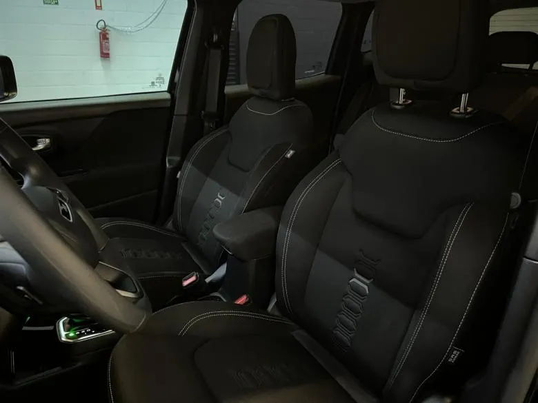 Jeep - JEEP / RENEGADE 1.3 T270 TB AT