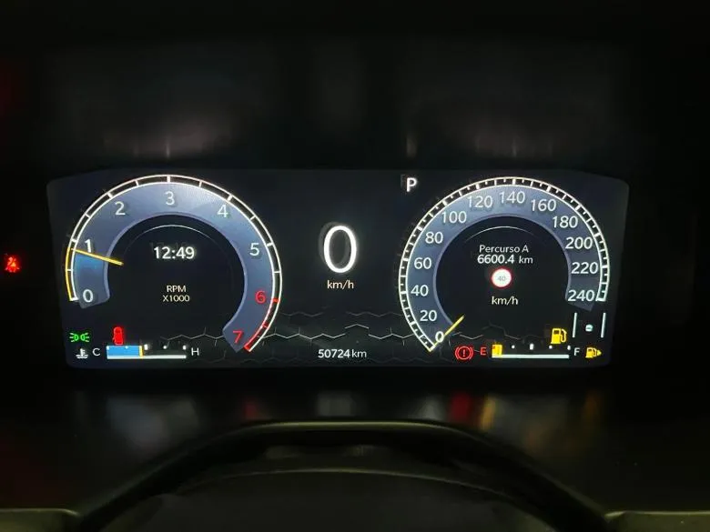 Jeep - JEEP/COMMANDER LIMITED 1.3 T270