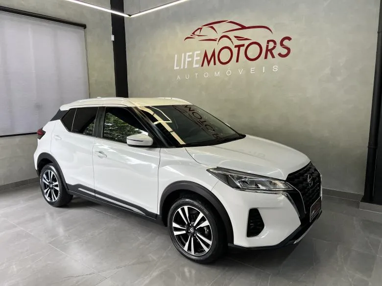 Nissan - NISSAN/KICKS ADVANCE 