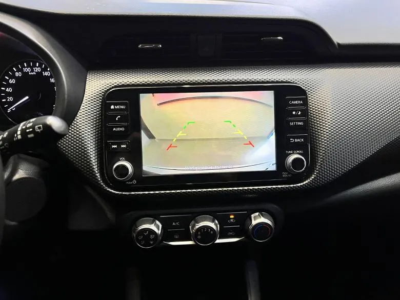 Nissan - NISSAN/KICKS ADVANCE 