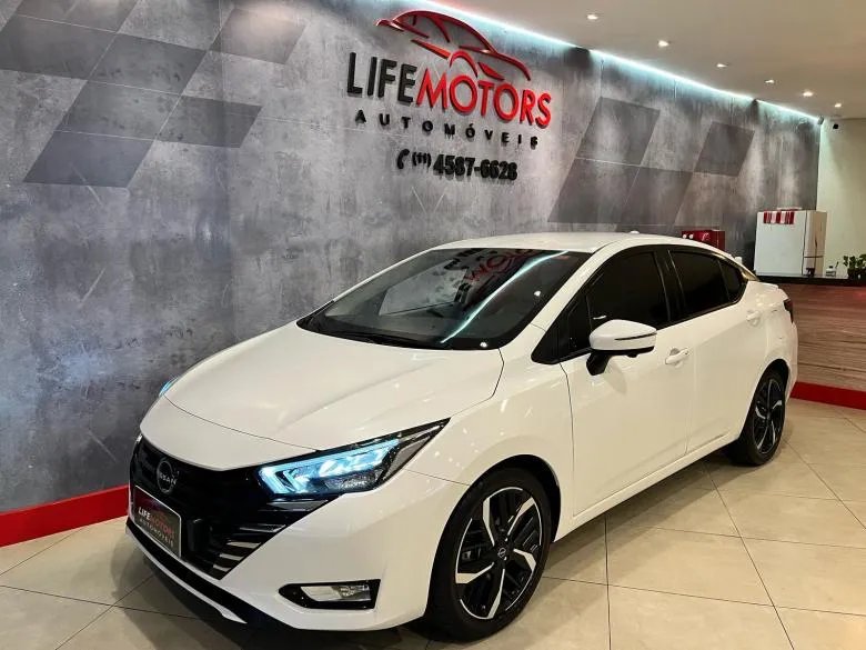 Nissan - NISSAN/VERSA EXCLUSIVE 1.6  