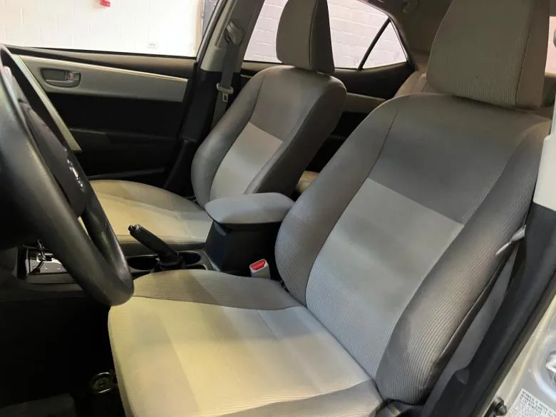 Toyota - TOYOTA/COROLLA GLI 1.8 AT