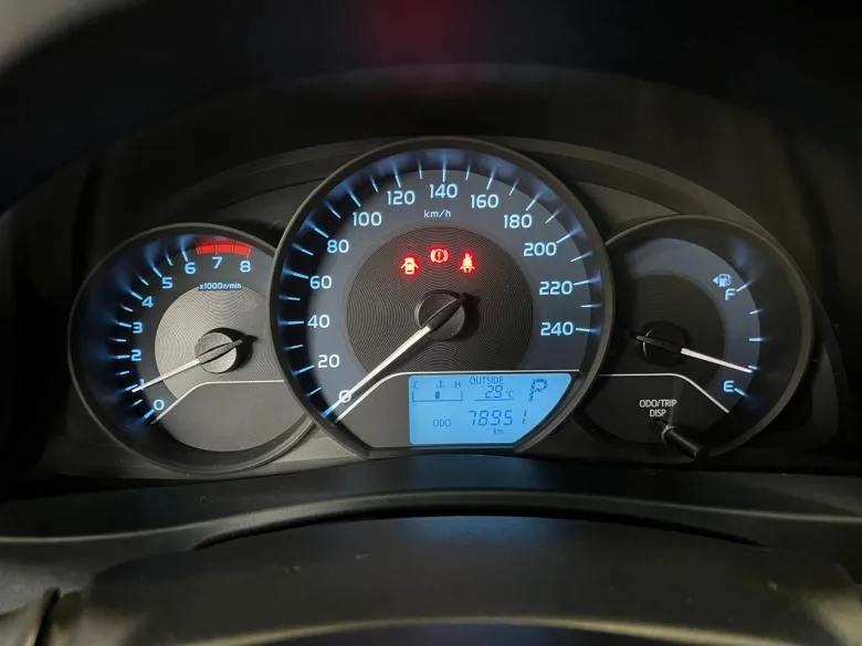 Toyota - TOYOTA/COROLLA GLI 1.8 AT