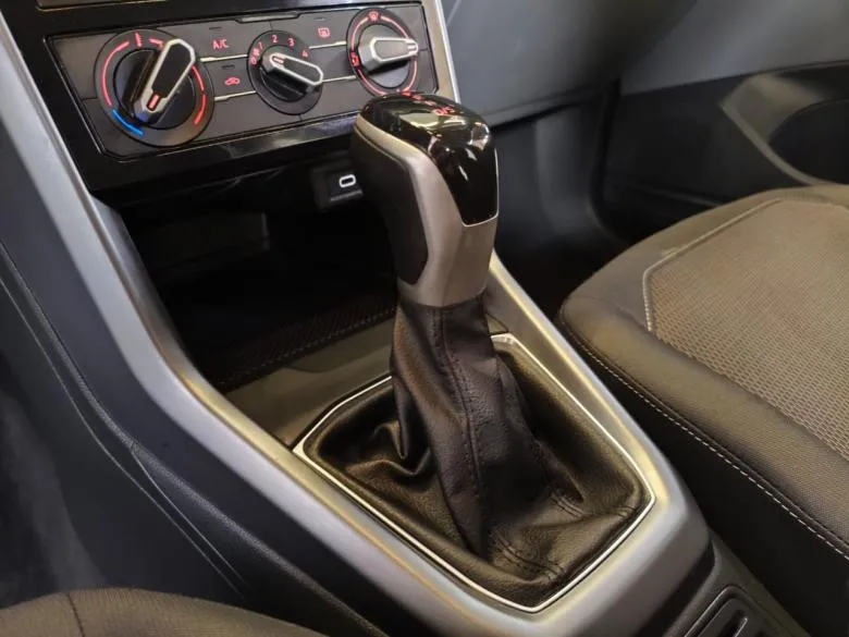 VW - VolksWagen - VW/T-CROSS 1.0 200 TSI AT